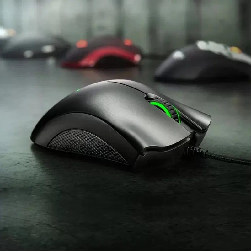 Razer DeathAdder Essential Mouse com Fio para Gaming 6400DPI 5 Botões Independentes